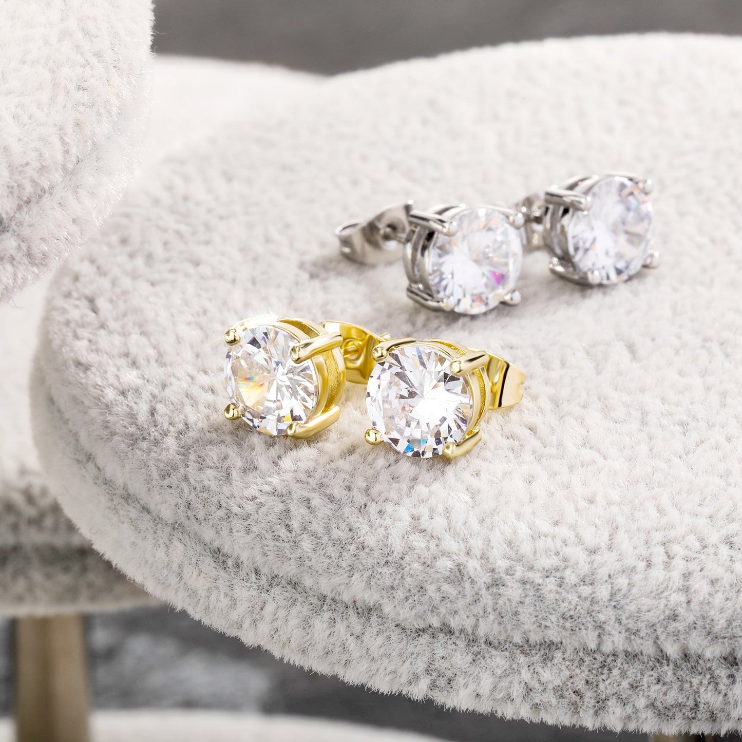 Gold-plated Micro-inlaid Round Zircon Ear Studs Earrings